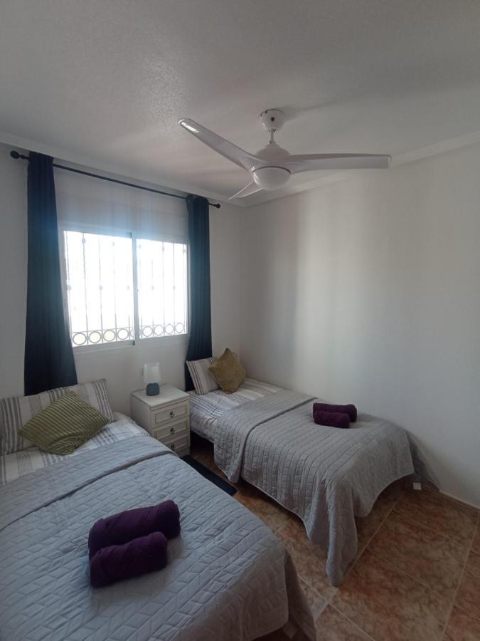 Spectacular Apartment In Punta Prima Alicante Bagian luar foto