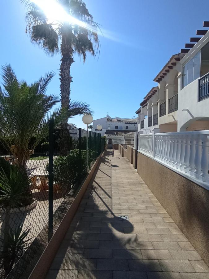 Spectacular Apartment In Punta Prima Alicante Bagian luar foto
